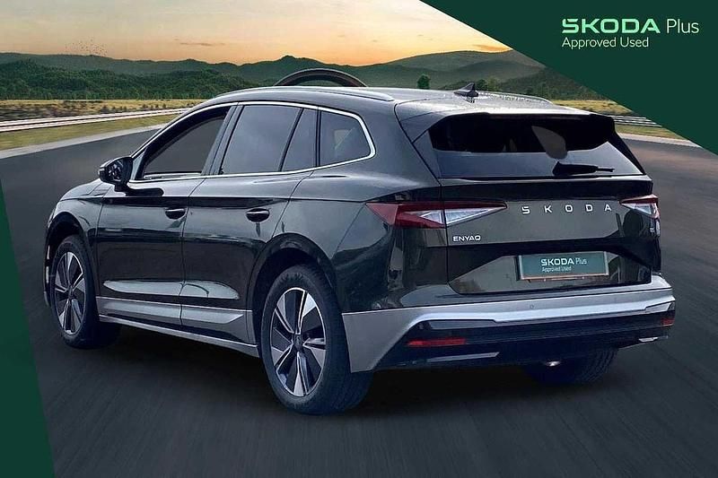 Used Skoda Enyaq iV 154 kW (210 HP) 2026 Olive green metallic SUV