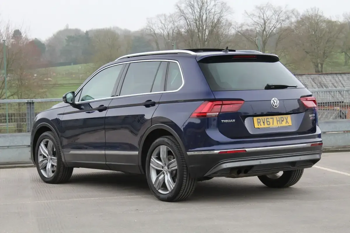 Used VW Tiguan SEL 180 HP (132 kW) 2017 Blue SUV