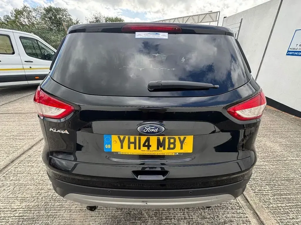 Used Ford Kuga Titanium 163 HP (119 kW) 2014 Black SUV
