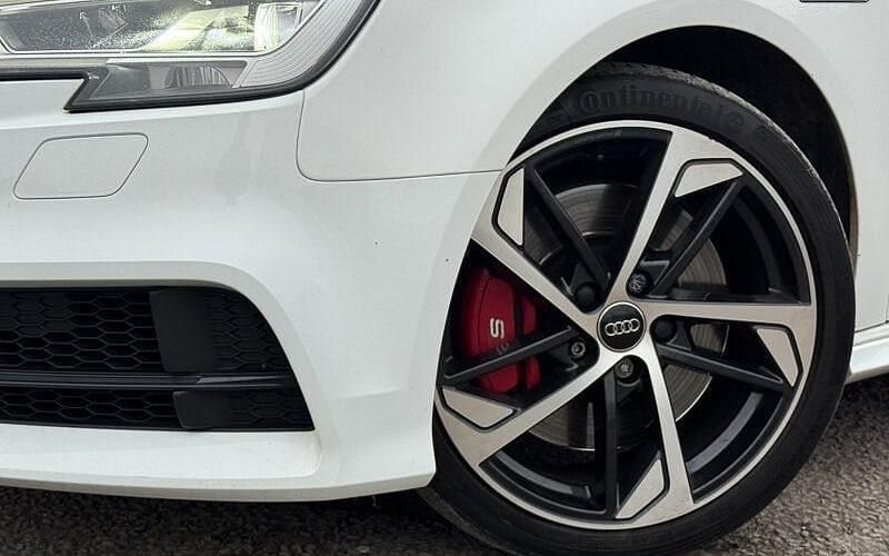 Used Audi S3 Sportback Black Edition 300 HP (220 kW) 2019 White Hatchback