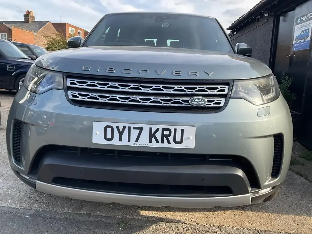 Used Land Rover Discovery 5 HSE 2017 Grey SUV
