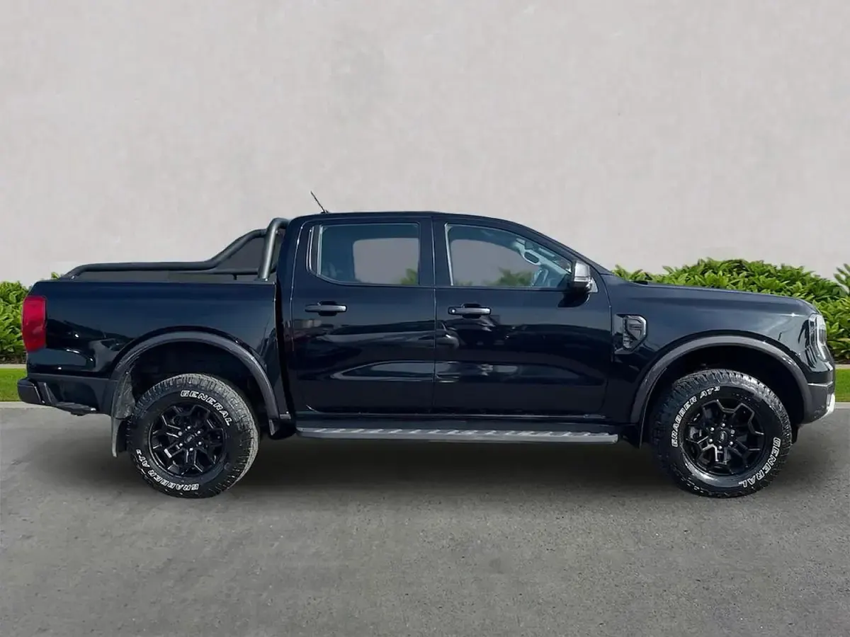 Used Ford Ranger Tremor 202 HP (148 kW) 2024 Black Pickup