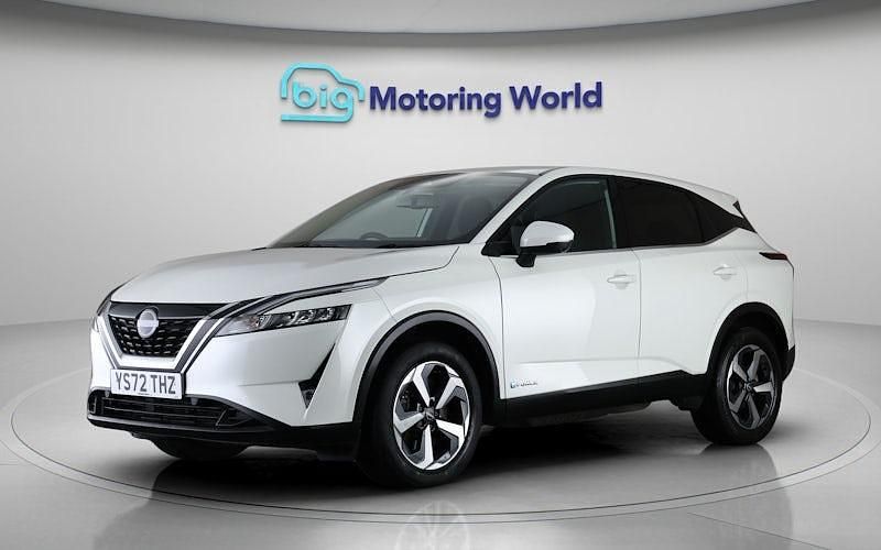 Used Nissan Qashqai N-Connecta 190 HP (139 kW) 2022 White SUV