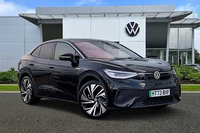 Black Used 2023 VW ID.5 Pro Performance SUV | £27,490 (Fair price) - Image 1/4