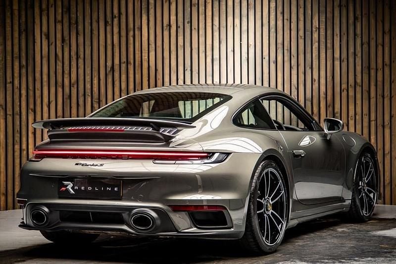 Used Porsche 911 Turbo S 650 HP (478 kW) 2022 Green Coupe