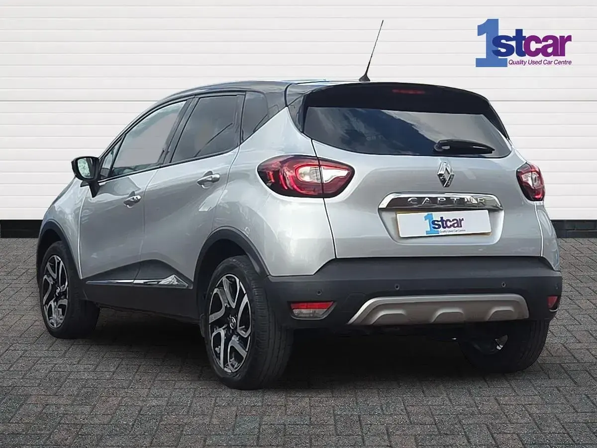 Used Renault Captur Dynamique 2018 Silver/black SUV
