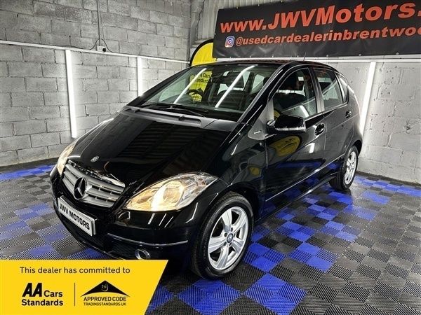Black Used 2012 Mercedes A160 Avantgarde Hatchback | £5,995 (Fair price) - Image 1/4