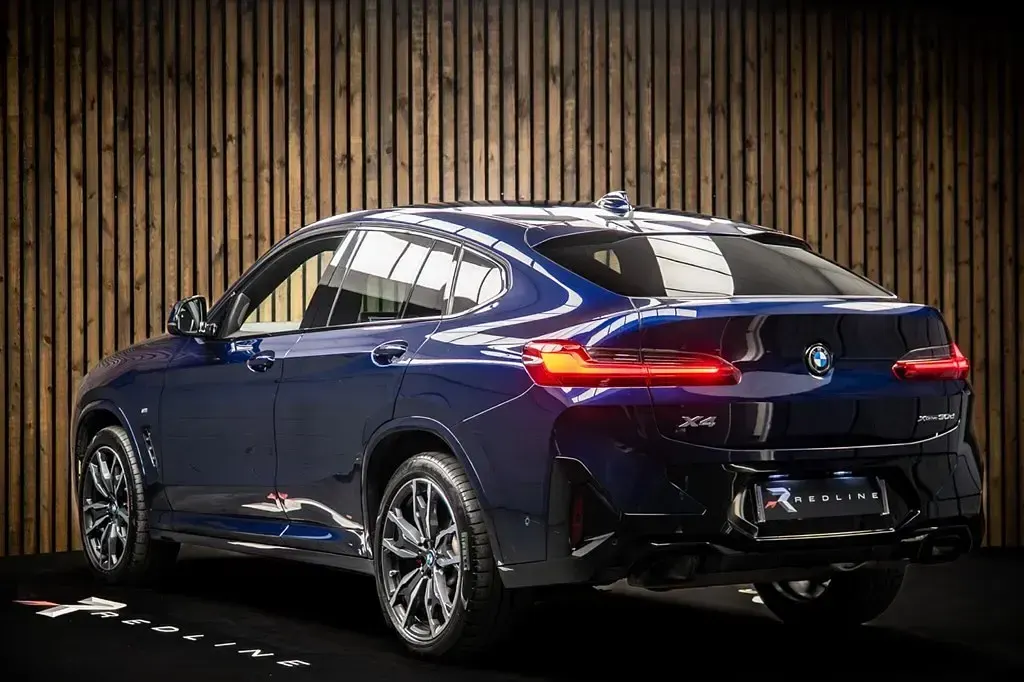 Usado BMW X4 M Sport 2023 Azul SUV