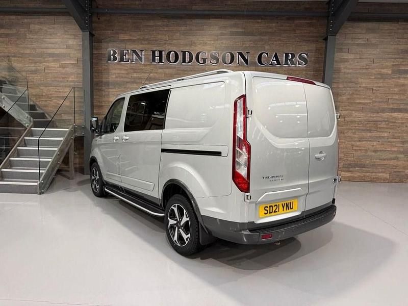 Usado Ford Transit Custom Active 170 HP (125 kW) 2021 Prateado Van