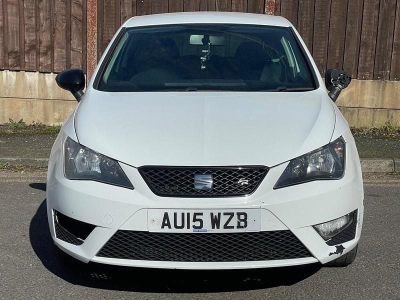 Used Seat Ibiza FR 2015 White Hatchback