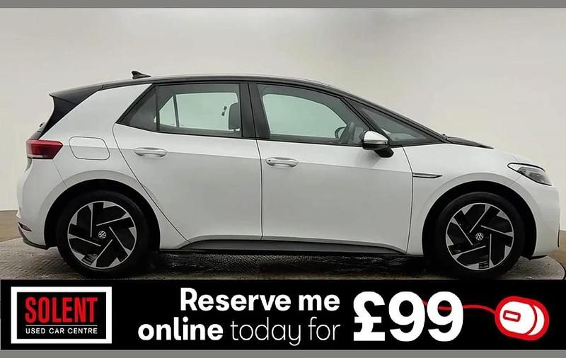 Used VW ID.3 Pro 106 kW (145 HP) 2022 White Hatchback