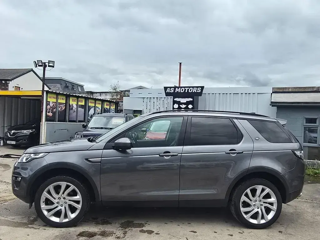 Used Land Rover Discovery Sport SE 180 HP (132 kW) 2016 Grey SUV
