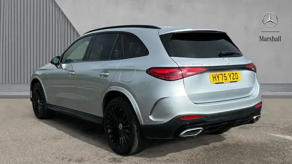 Used Mercedes GLC300e Urban 313 HP (230 kW) 2025 Metallic paint hightech silver SUV