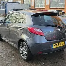 Used Mazda 2 Edition 84 HP (61 kW) 2013 Grey Hatchback