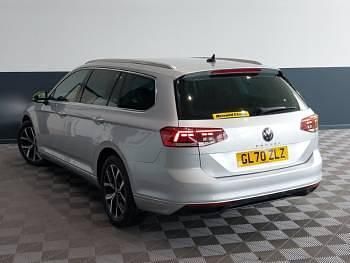 Used VW Passat SEL 150 HP (110 kW) 2020 Silver Estate