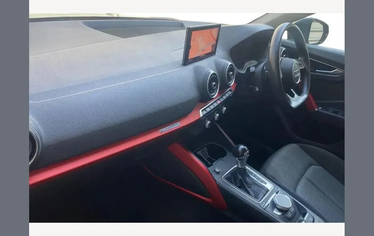 Used Audi Q2 Sport 116 HP (85 kW) 2019 Grey SUV