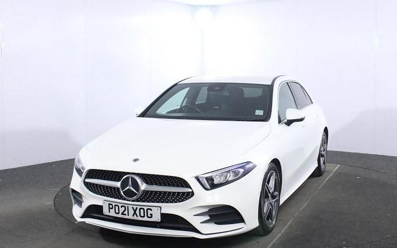 Second-hand Mercedes A180 AMG line 136 CP (100 kW) 2020 Alb Hatchback