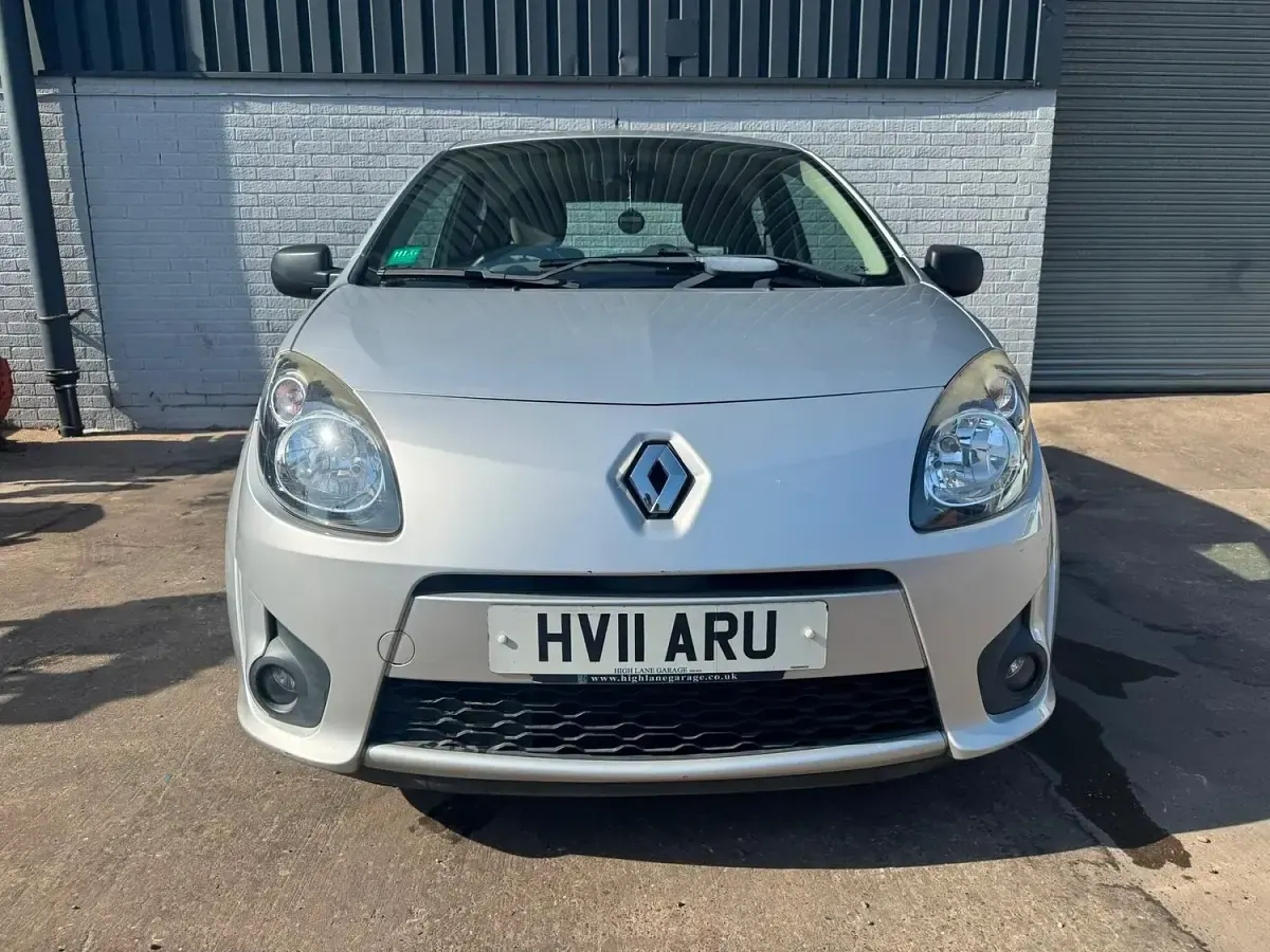 Used Renault Twingo Expression 2011 Silver Hatchback