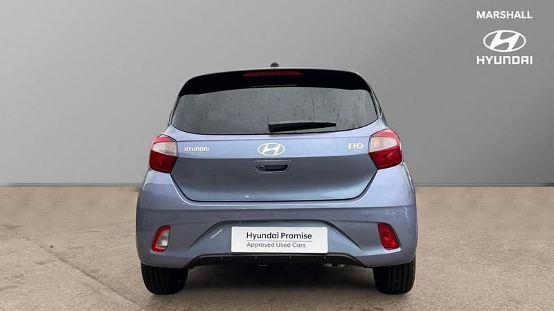 New Hyundai i10 Premium 79 HP (58 kW) 2026 Meta blue Hatchback