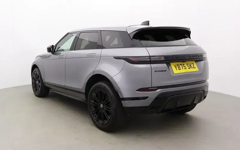 Used Land Rover Range Rover evoque SE Dynamic 204 HP (150 kW) 2026 Grey SUV