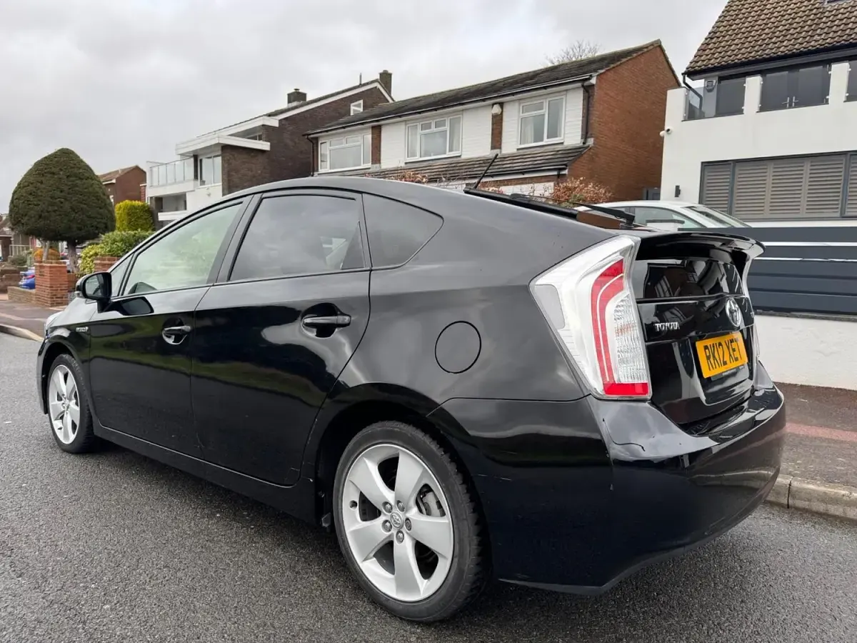 Used Toyota Prius 2012 Black Hatchback
