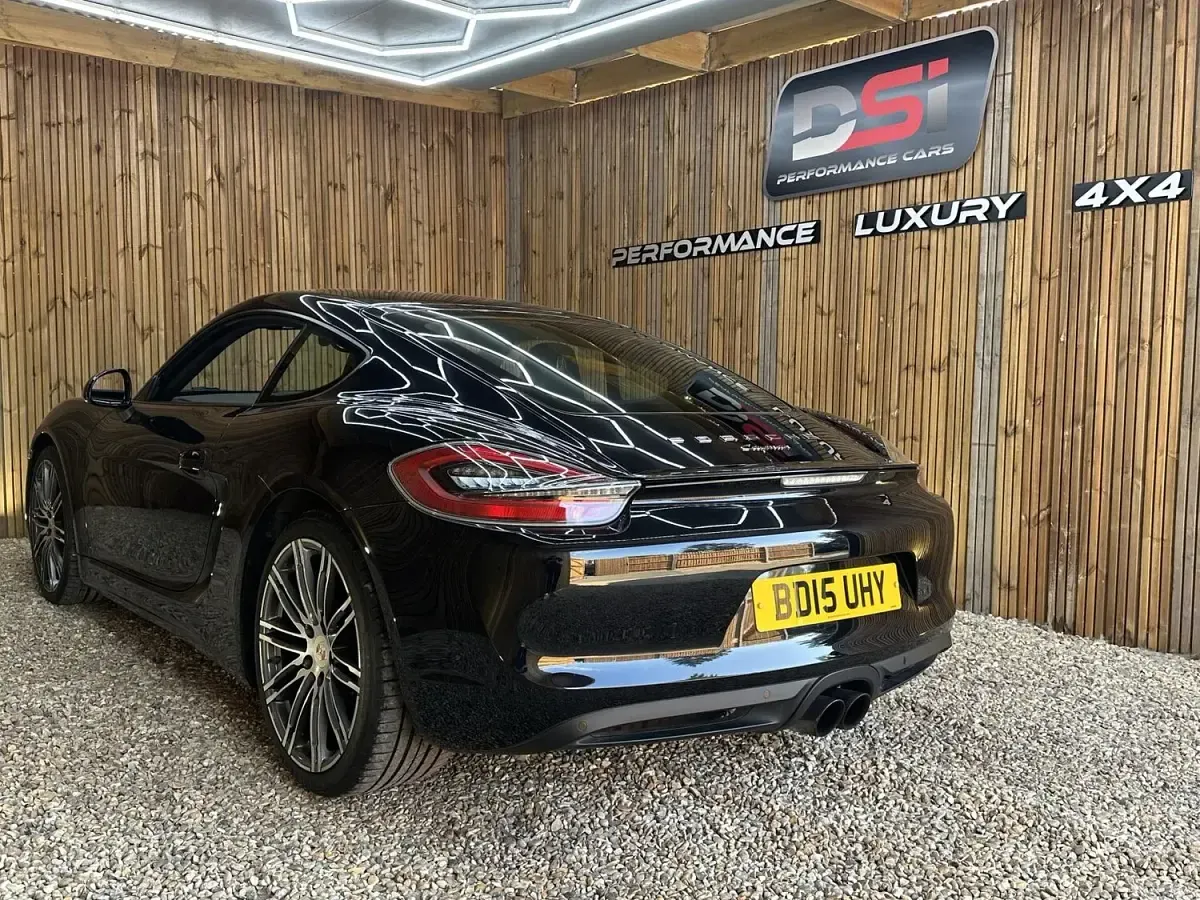 Used Porsche Cayman 275 HP (202 kW) 2015 Black Coupe