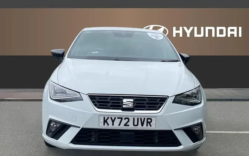 Gebraucht Seat Ibiza FR Sport 110 PS (80 kW) 2023 Weiß Kleinwagen