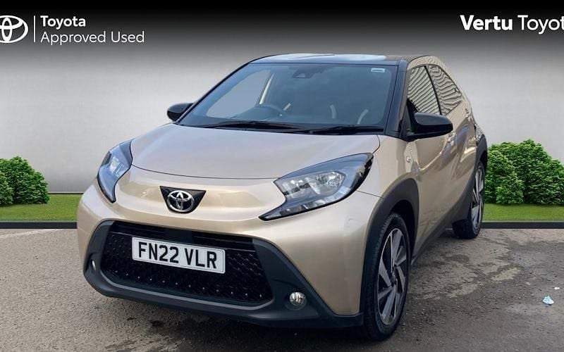 Used Toyota Aygo X 72 HP (52 kW) 2025 SUV
