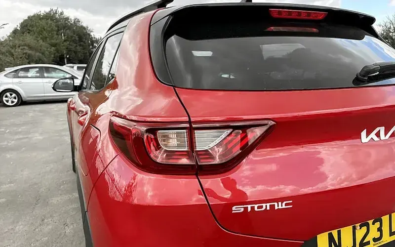 Used Kia Stonic GT-Line S 120 HP (88 kW) 2023 Red SUV