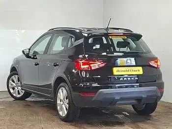 Used Seat Arona SE Technology 95 HP (69 kW) 2019 Black SUV