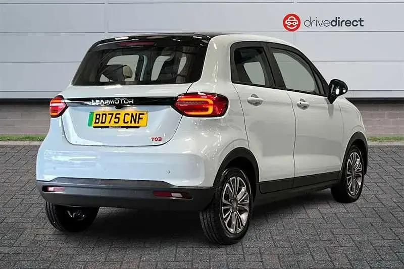 New Leapmotor T03 69 kW (95 HP) 2025 Blue Hatchback