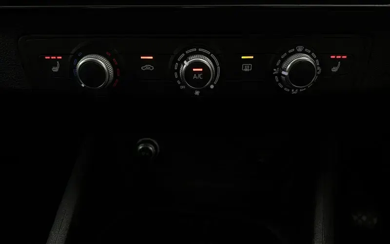 Used Audi Q2 Sport 110 HP (80 kW) 2023 Black SUV