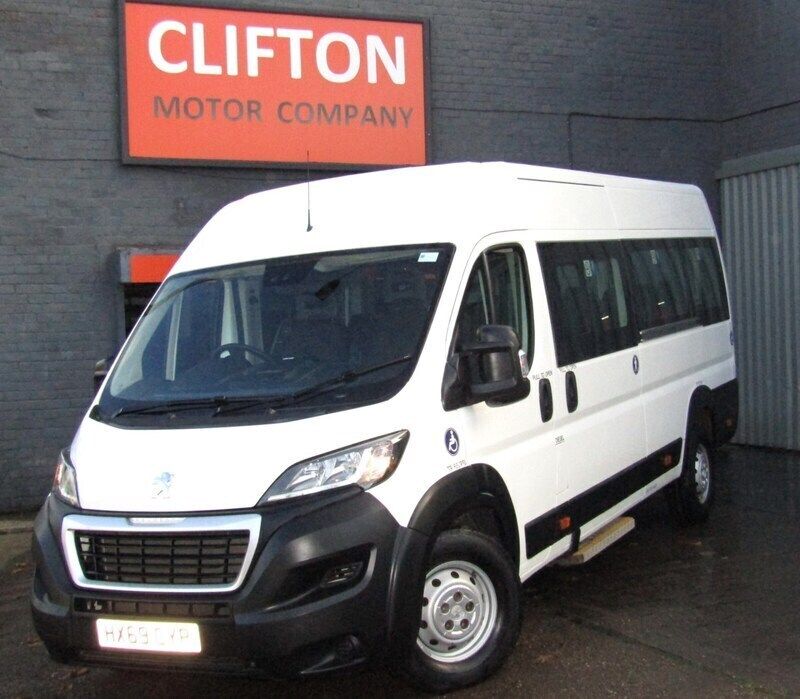 White Used 2019 Peugeot Boxer Van | £18,500 (Fair price) - Image 1/4