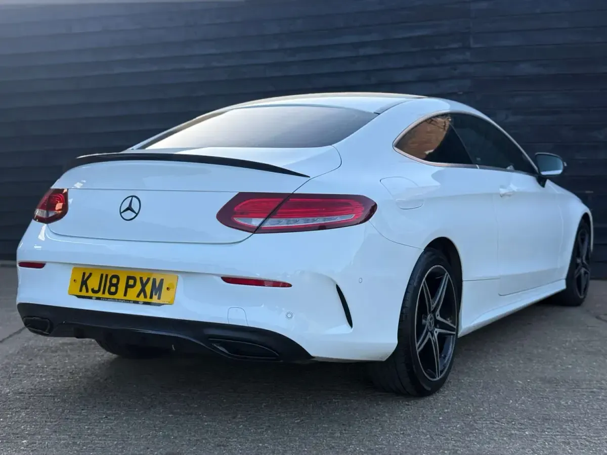 Second-hand Mercedes C250 AMG line 204 CP (150 kW) 2018 Alb Coupe