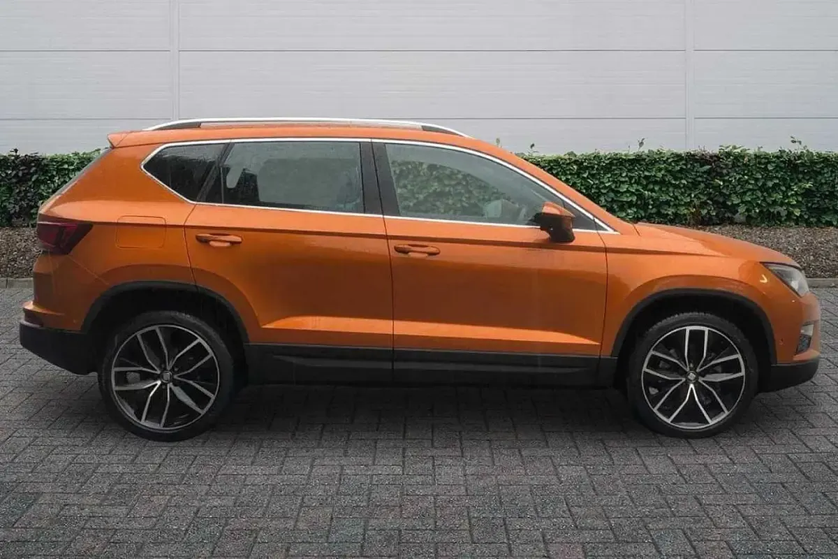 Used Seat Ateca 4Drive 150 HP (110 kW) 2019 Orange SUV