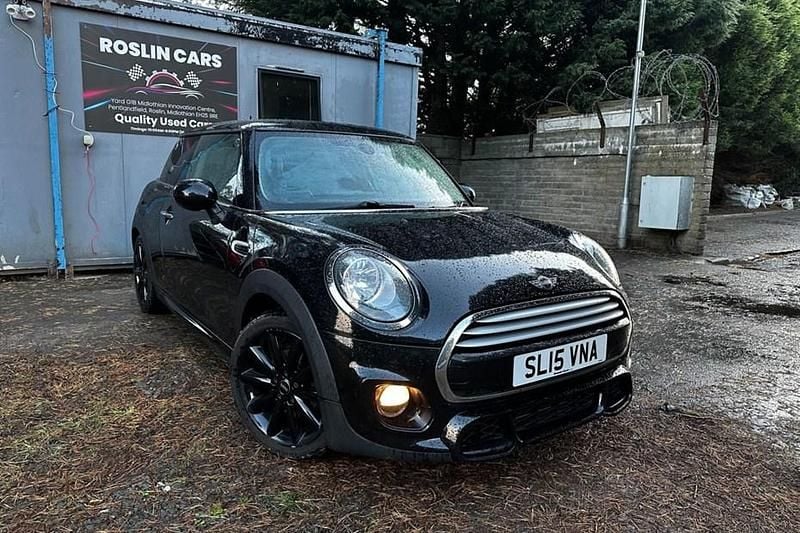 Black Used 2015 Mini Cooper D Hatch Hatchback | £3,995 (Good price) - Image 1/1