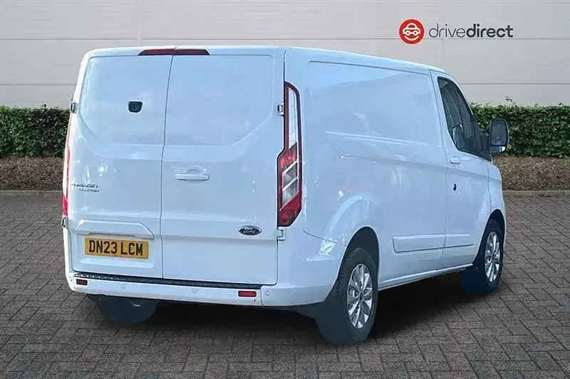 Used Ford Transit Custom Limited 130 HP (95 kW) 2023 White Van