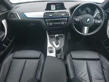 Used BMW 118 Efficient Dynamics 136 HP (100 kW) 2019 Blue Hatchback