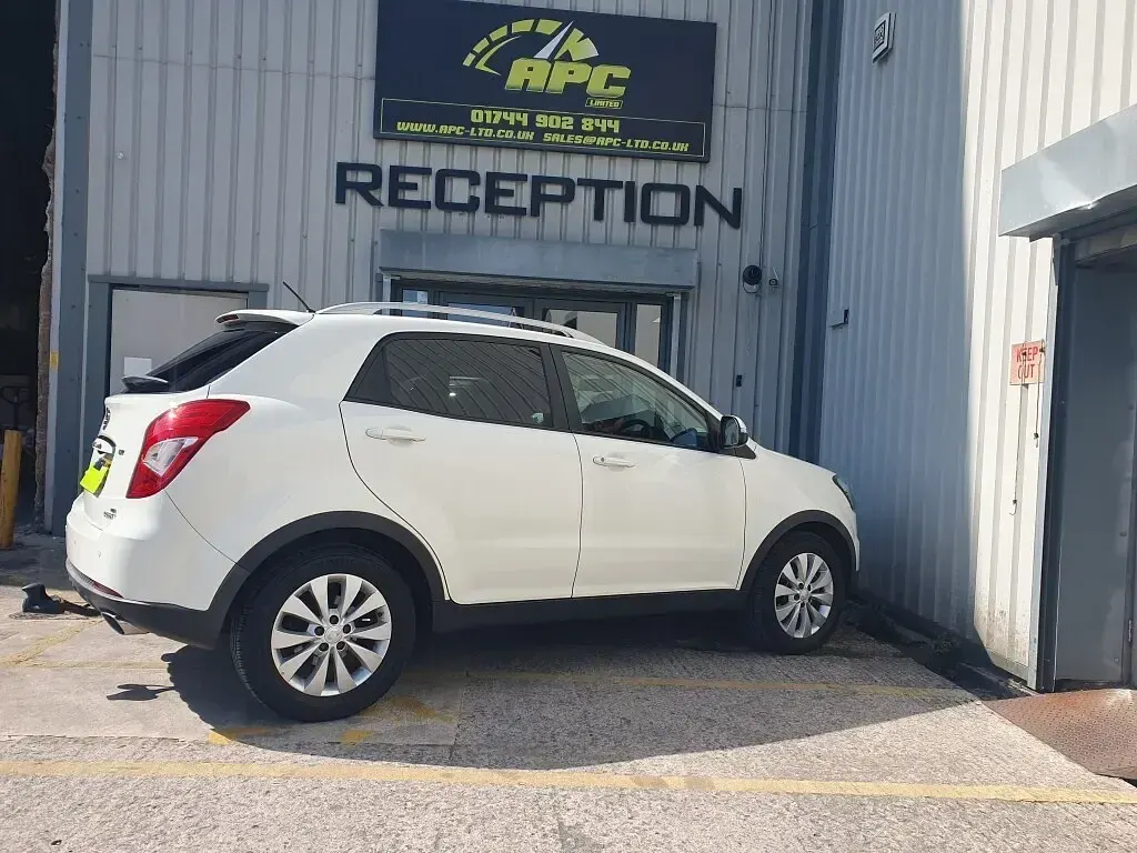 Used SsangYong Korando 178 HP (130 kW) 2016 White SUV