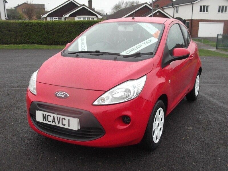 Red Used 2013 Ford Ka Hatchback | £4,295 (A bit pricey) - Image 1/4