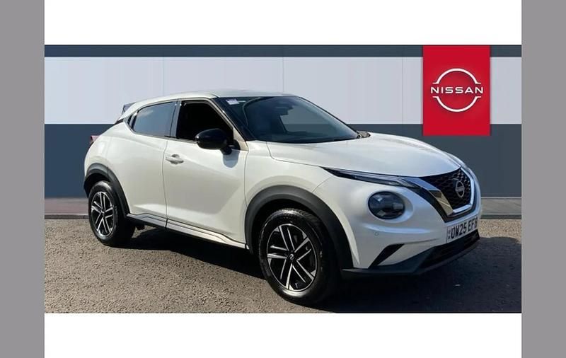 Used Nissan Juke N-Connecta 114 HP (83 kW) 2025 White SUV
