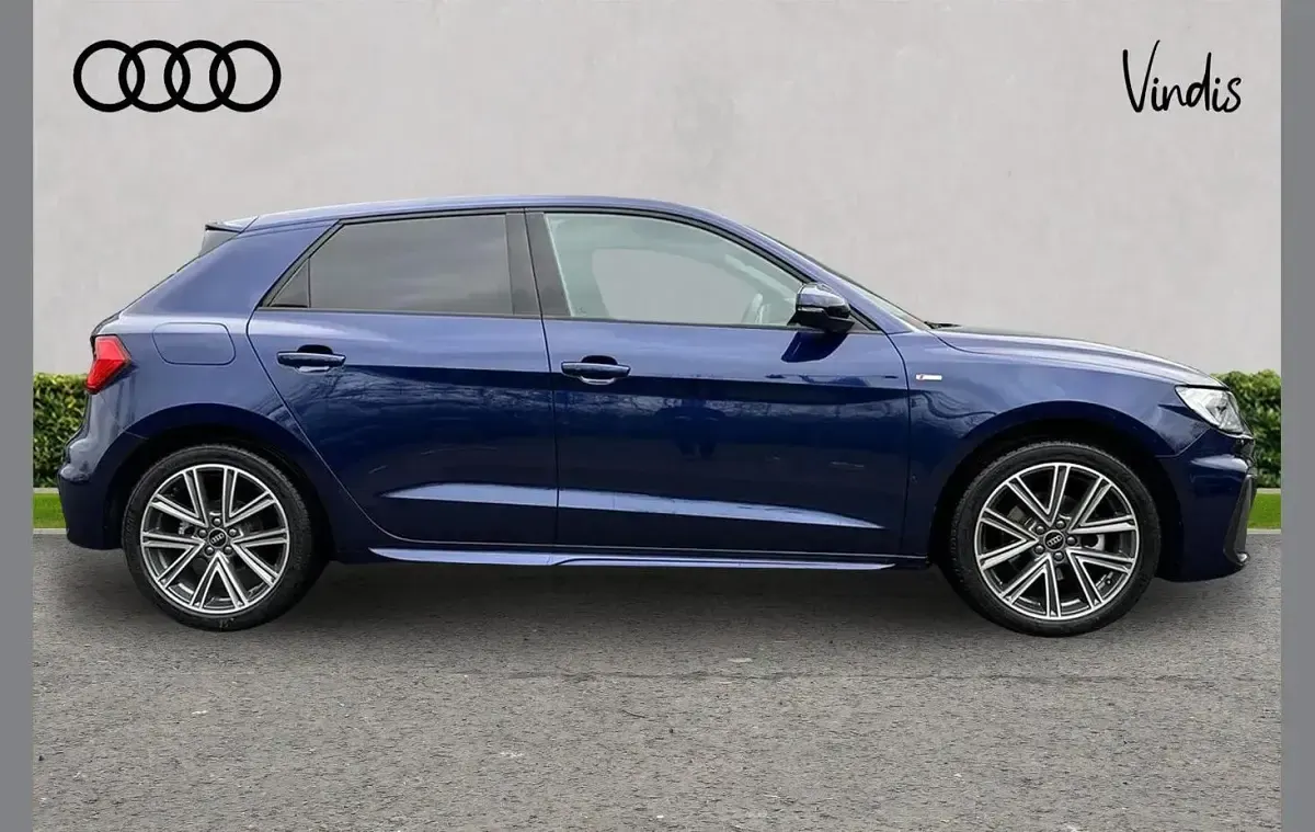 Used Audi A1 S-Line 114 HP (83 kW) 2025 Blue SUV