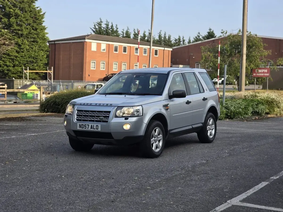 Used Land Rover Freelander 2 160 HP (117 kW) 2007 Silver SUV