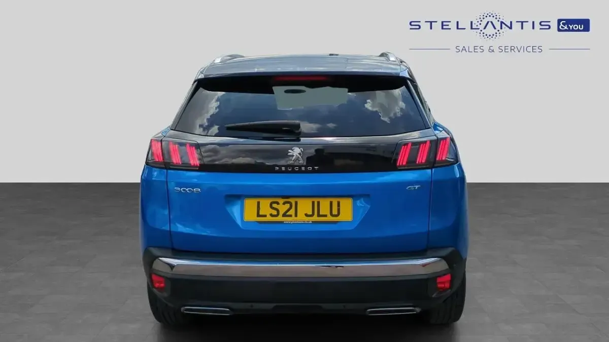 Used Peugeot 3008 Premium 129 HP (94 kW) 2021 Blue SUV