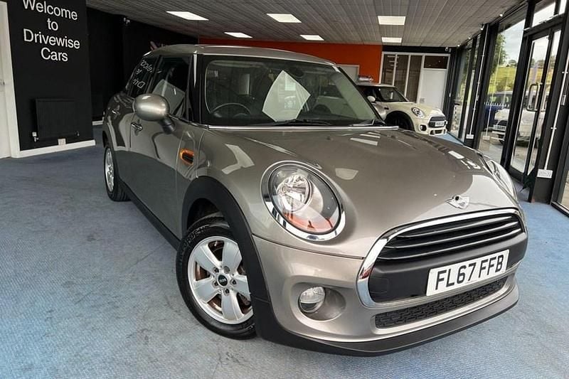 Silver Used 2017 Mini ONE Hatch Hatchback | £11,225 (Fair price) - Image 1/1