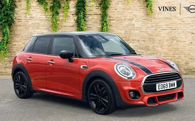 Used Mini Cooper Hatch 136 HP (100 kW) 2019 Hatchback