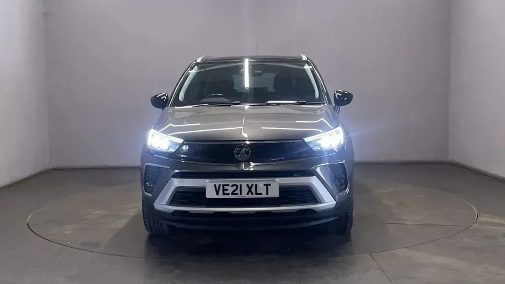 Używany Vauxhall Crossland Ultimate 130 KM (95 kW) 2021 Szary SUV