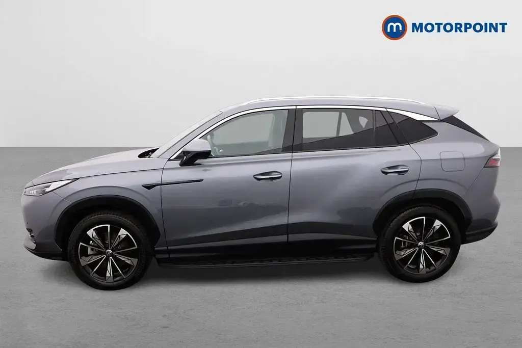 Usado MG HS Trophy 299 HP (219 kW) 2025 Cinzento SUV