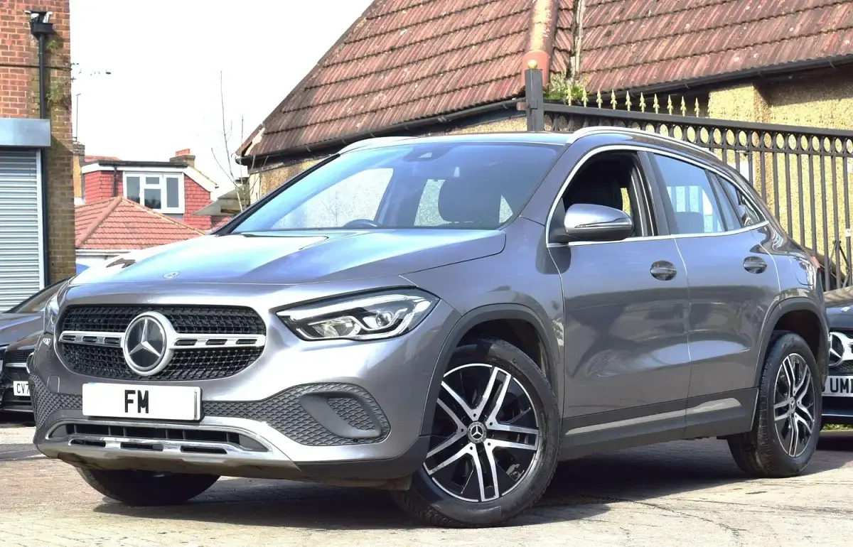 Used Mercedes GLA200 163 HP (119 kW) 2020 Grey SUV