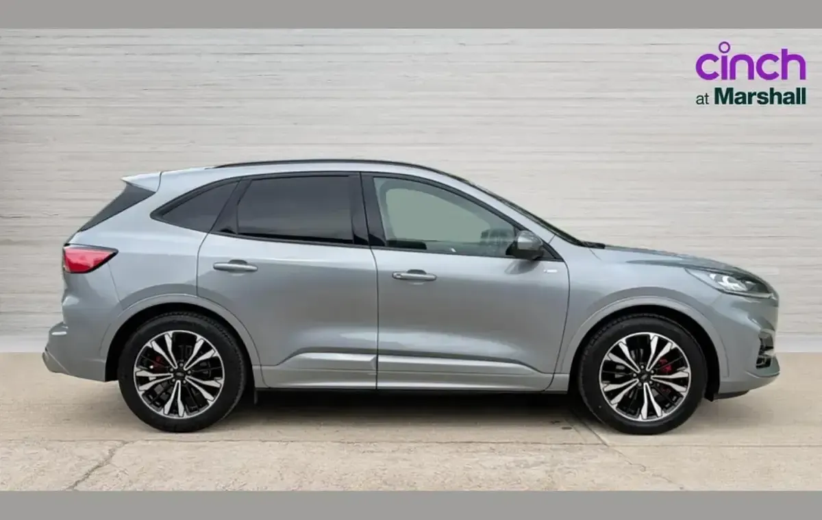 Used Ford Kuga ST-Line X 187 HP (137 kW) 2024 Silver SUV